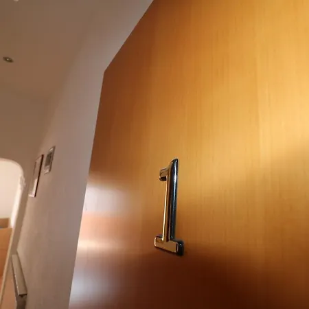 Lana Apartment *
